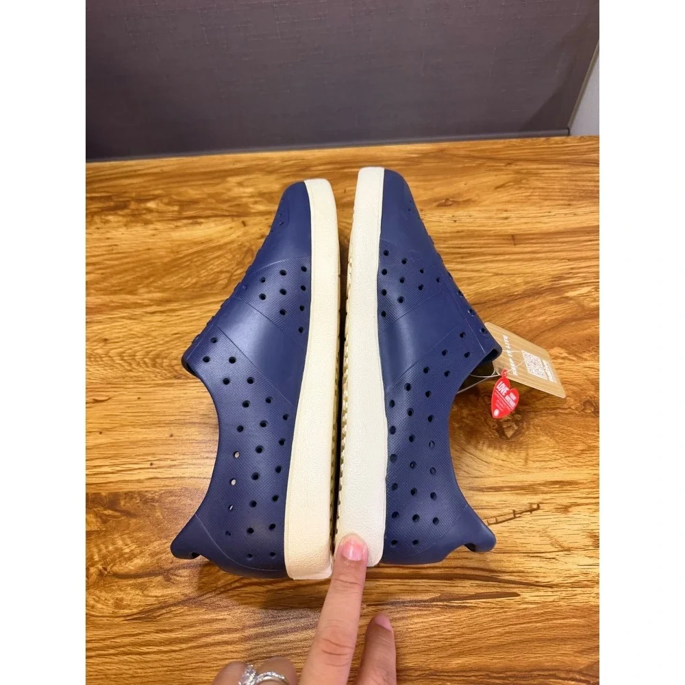 Native Men's Blue Jefferson Slip on Water Shoes Sz 11 NWTS